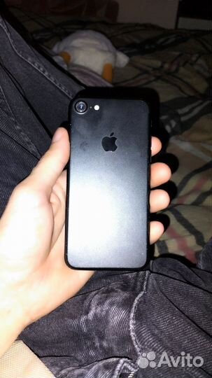 iPhone 7, 32 ГБ