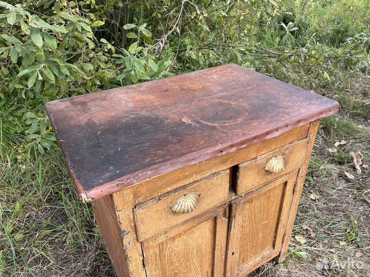 Кухонная тумба старинная