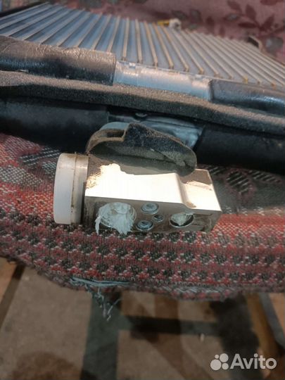 Радитор кондиционер салонный ланцер 9