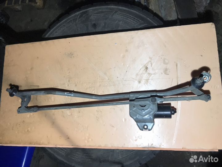 Трапеция дворников Мерседес Атего