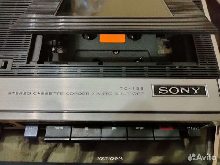 Кассетный магнитофон Sony tc-126cs (1973 г.)