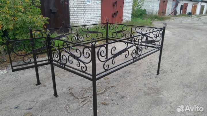 Ритуальные Ограды, Кресты