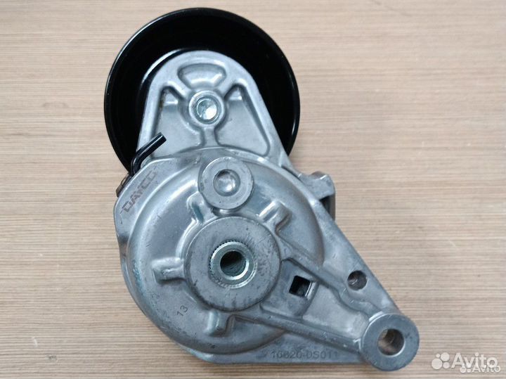 Ролик отклонит.поликл.ремня