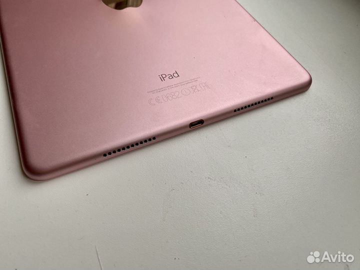 iPad Pro 9.7 2016 32gb Wi-Fi rose gold