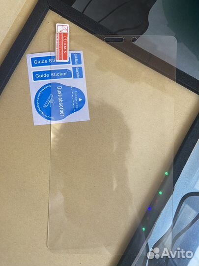 Броне стекло lenovo таб M7