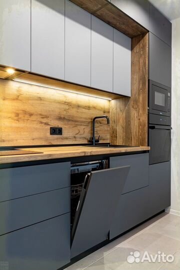 Кухня новая