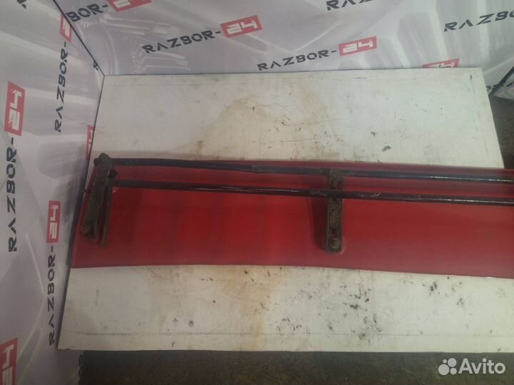 Дефлектор (обтекатель) кабины правый MAN TGA 2006