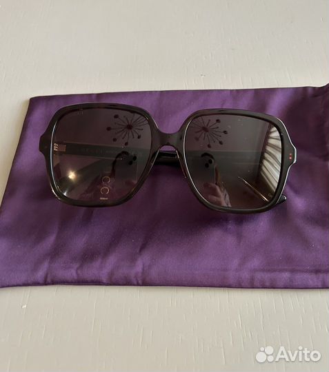 Солнечные очки gucci