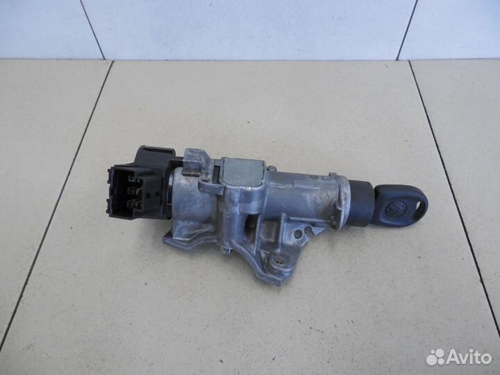 Замок зажигания Polo (Sed RUS) 2011