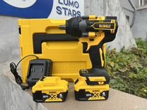 Гайковерт аккумуляторный Dewalt 1800 N.m