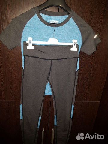 Спортивный костюм женский