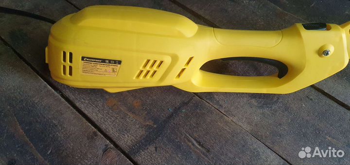 Эктротриммерчемпион1200втет1211А