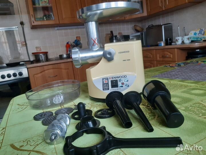 Мясорубка электрическая Kenwood