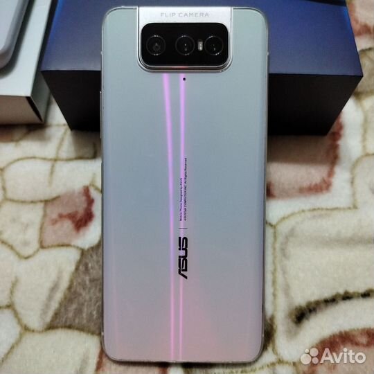 ASUS ZenFone 7 Pro ZS671KS, 8/256 ГБ