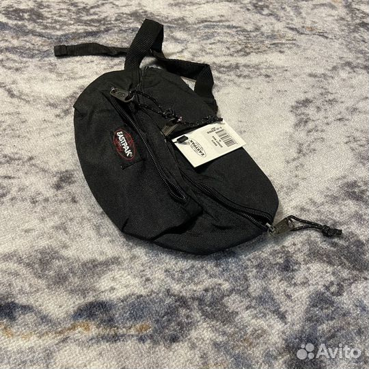 Сумка на пояс eastpak 3L оригинал