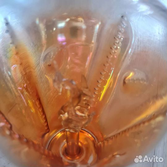 Графин с лебедем внутри подарочный