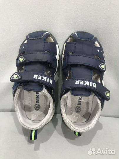 Сандалии детские для мальчиков 23