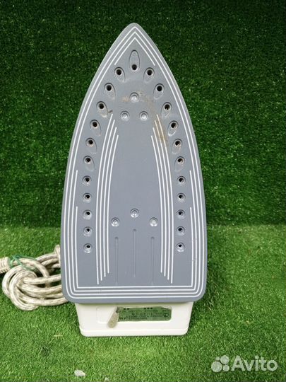 Утюг Ладомир 33К 2200W