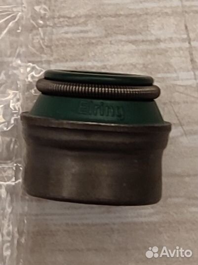 Сальники клапанов