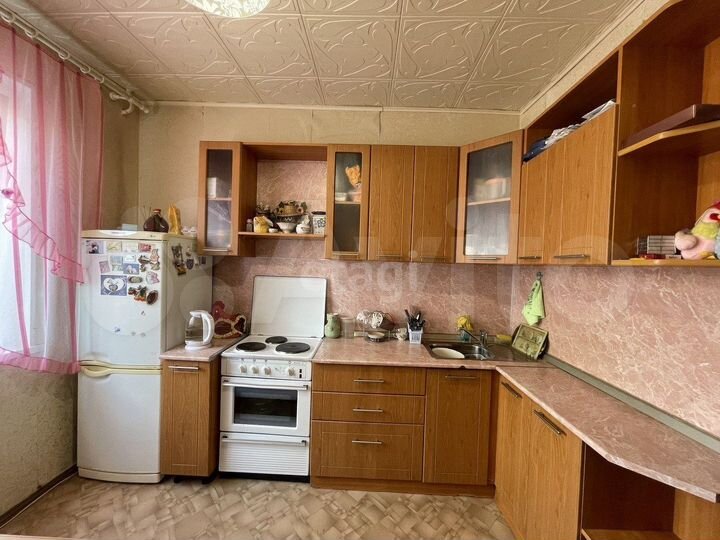 4-к. квартира, 82 м², 3/9 эт.