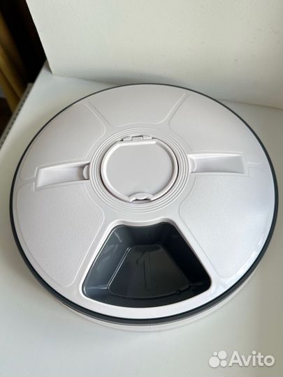 Автокормушка для кошек и собак