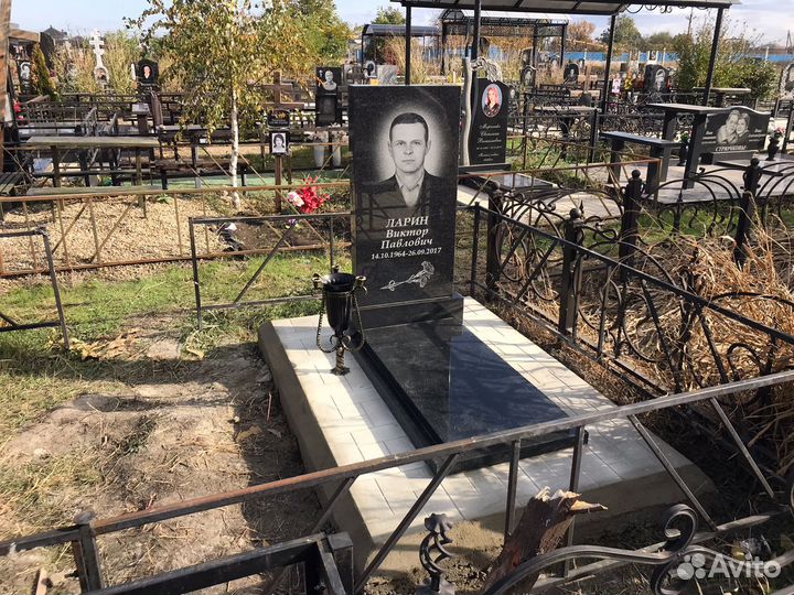 Памятники Акция Низкая цена Гранит