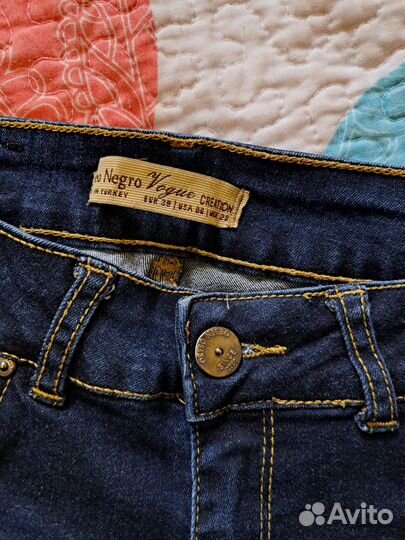 Джинсы женские