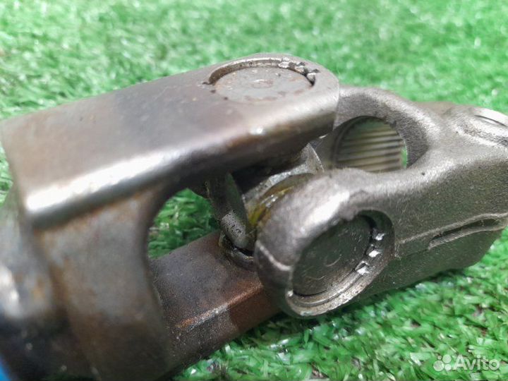 Рулевой карданчик Toyota Rav4 A40 2.0 diesel 2013