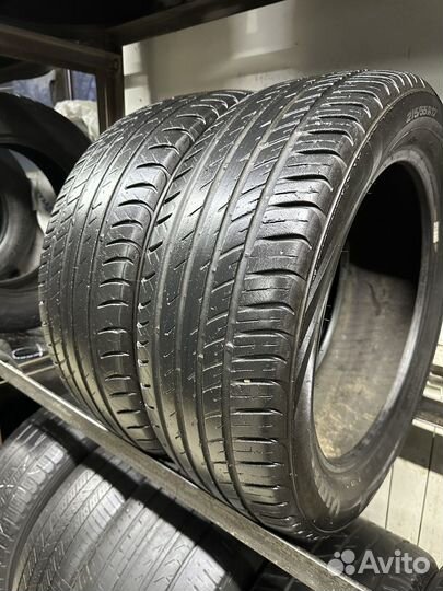 Viatti Strada Asimmetrico V-130 215/55 R17 94V