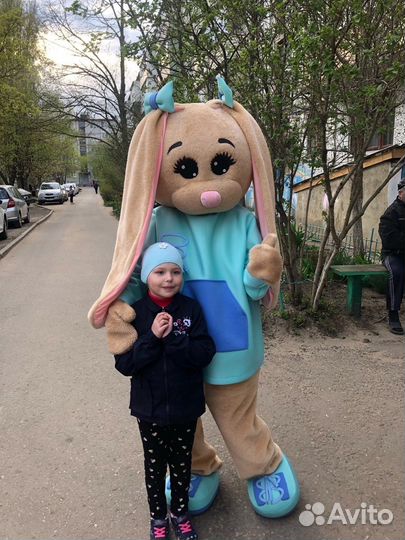 Экспресс поздравление от ростовых кукол