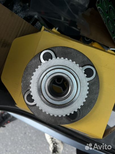 Ступичный подшипник