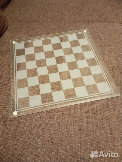 Рюмки шахматы