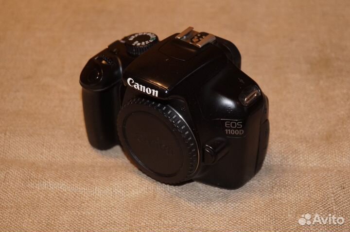 Canon EOS 1100d body 15700 кадров