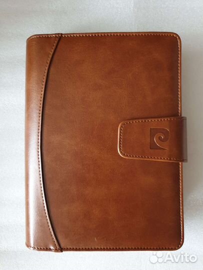 Ежедневник Pierre Cardin новый