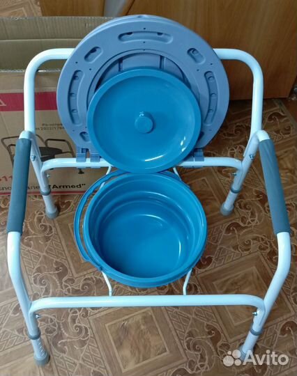 Стул туалет для пожилых и инвалидов