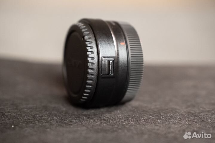 Бу переходник адаптер Canon Mount Adapter EF-EOS R