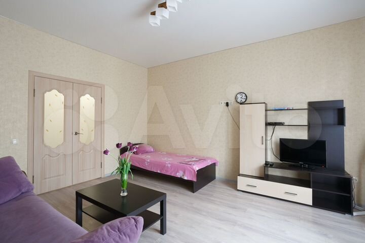 2-к. квартира, 75 м², 4/4 эт.