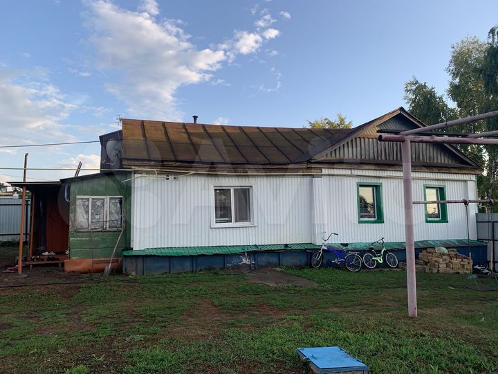 Дом 50 м² на участке 8 сот.