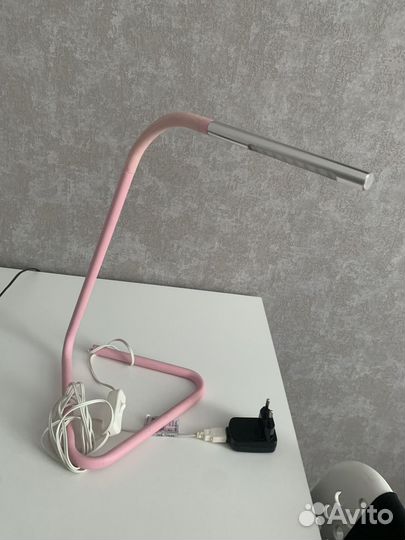 Лампа настольная