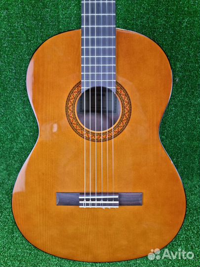 Классическая гитара Yamaha C40