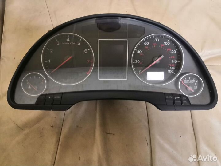 Панель приборов Ауди А4 Б6 8E0920950P