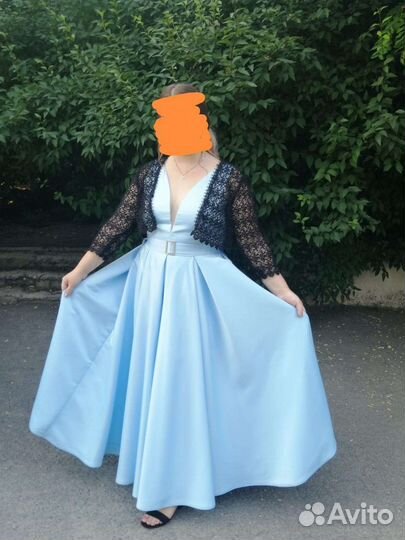 Вечернее платье