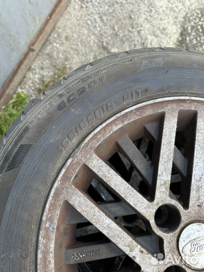 R15 Dunlop Eco EC 201 195/65, PCD 4x108 DIA 63.3