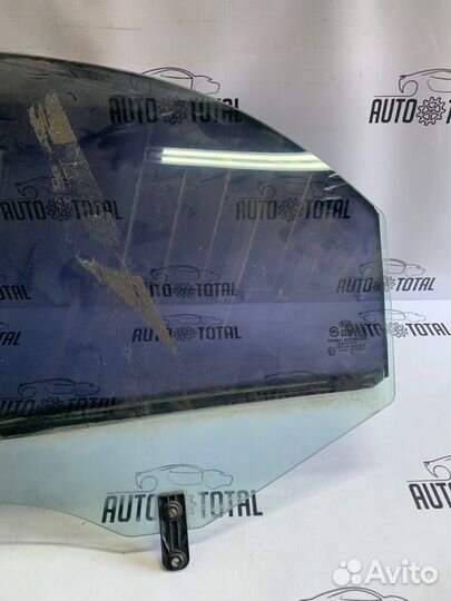 Стекло двери заднее левое Kia Cerato