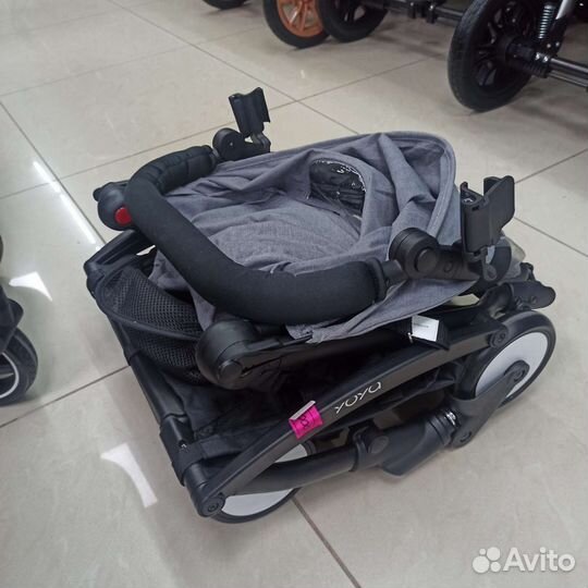 Прогулочная коляска yoya новая