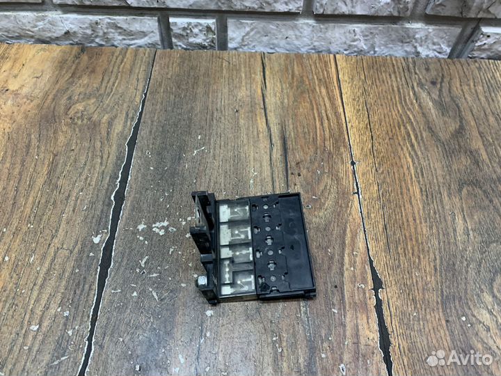 Mitsubishi ASX Блок предохранителей