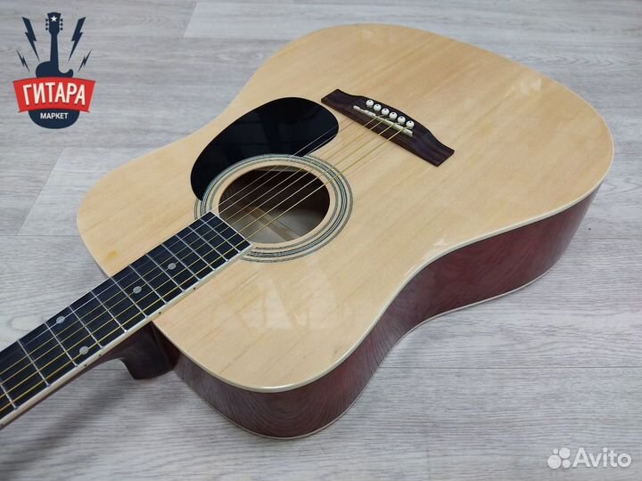 Акустическая гитара новая