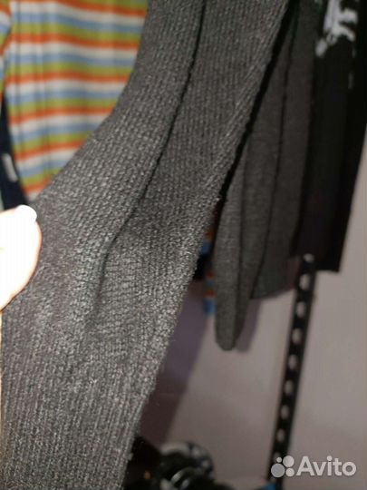 Свитер женский