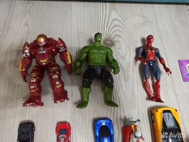 Машинки hot wheels