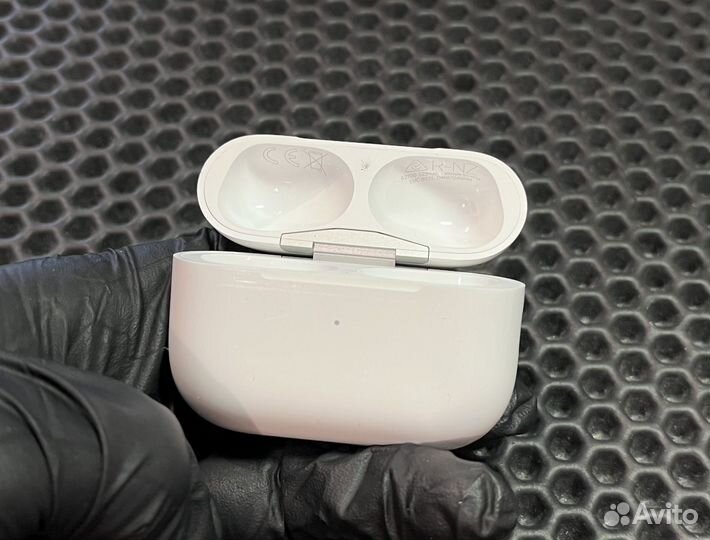 Оригинал кейс для Airpods Pro 2 оригинал